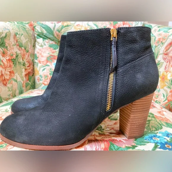 Cole haan davenport deals bootie